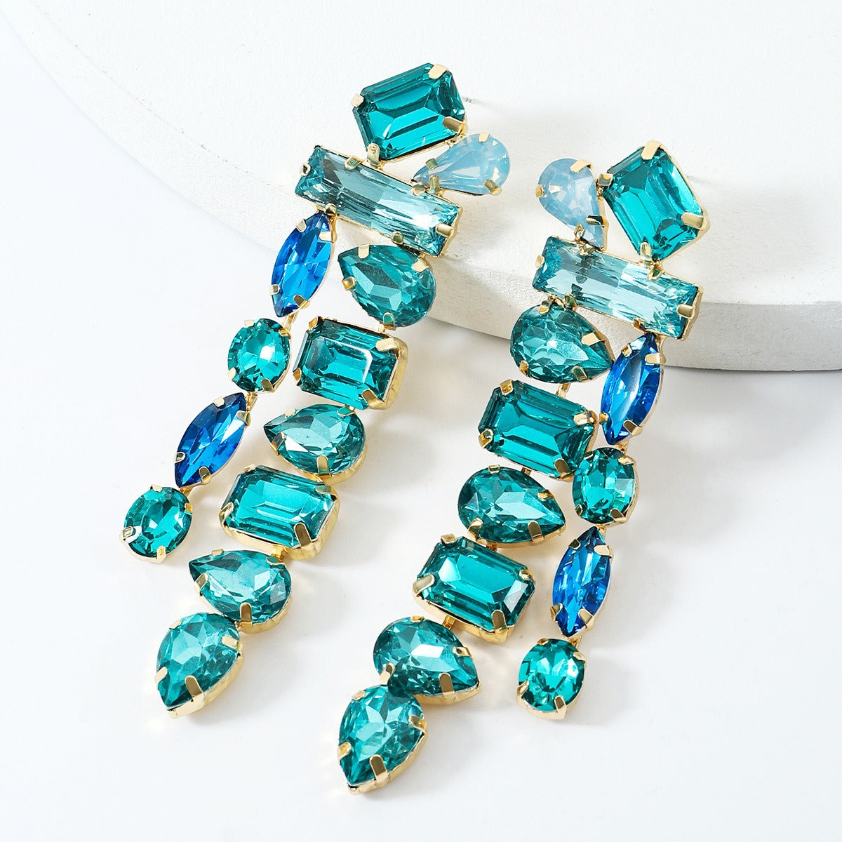 Sparkly Diamond Alloy Geometric Earrings