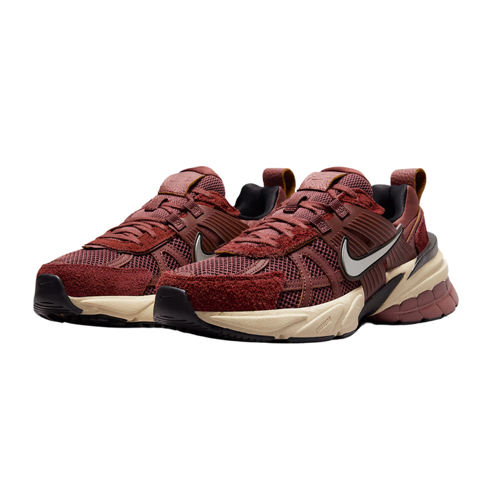 Nike Men’s V2K Running Shoes – Red Sepia FN6703-201