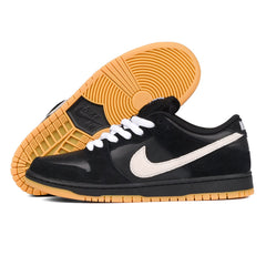 Nike SB - Dunk Low Pro  (Black/White-Black-Gum Light Brown)