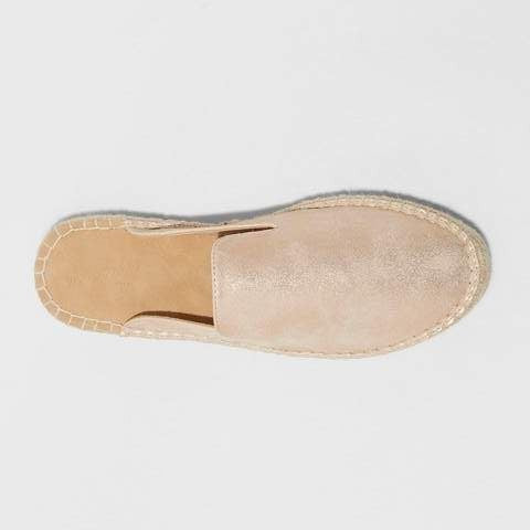 Universal Thread Clara Women's Rose Gold Slip On Shoes