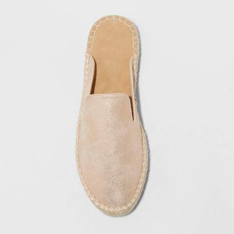Universal Thread Clara Women's Rose Gold Slip On Shoes