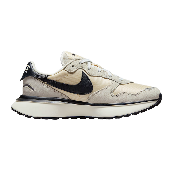 Nike Women’s Phoenix Waffle Shoes – FD2196-100